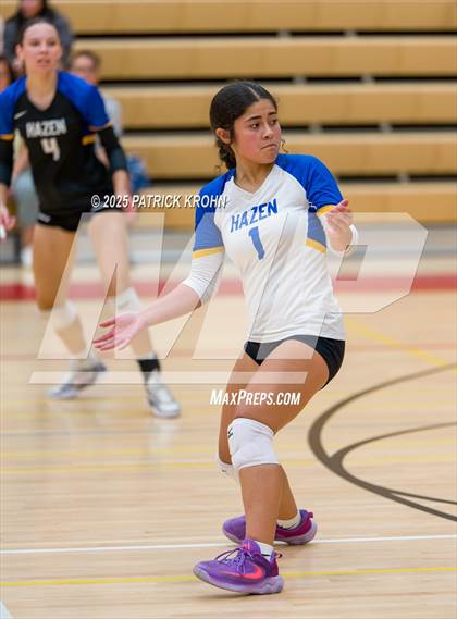 Thumbnail 1 in Hazen @ Newport - Bellevue photogallery.