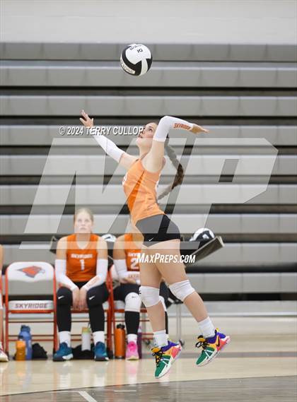 Thumbnail 2 in Mountain Ridge @ Skyridge (Sophomore) photogallery.