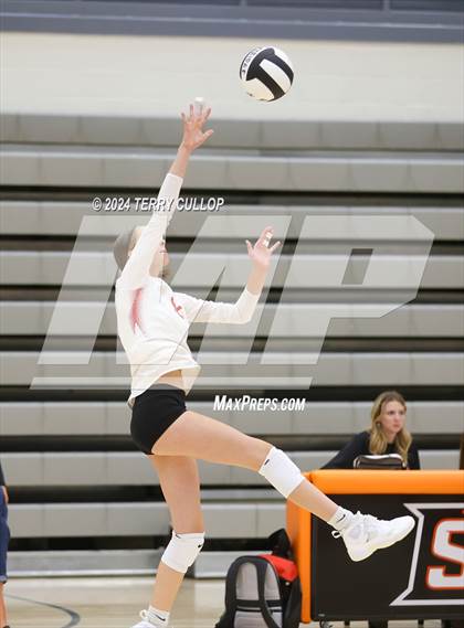 Thumbnail 3 in Mountain Ridge @ Skyridge (Sophomore) photogallery.