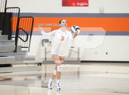 Thumbnail 2 in Mountain Ridge @ Skyridge (Sophomore) photogallery.