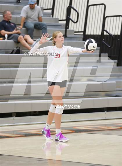 Thumbnail 3 in Mountain Ridge @ Skyridge (Sophomore) photogallery.
