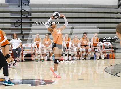 Thumbnail 1 in Mountain Ridge @ Skyridge (Sophomore) photogallery.