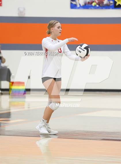 Thumbnail 1 in Mountain Ridge @ Skyridge (Sophomore) photogallery.