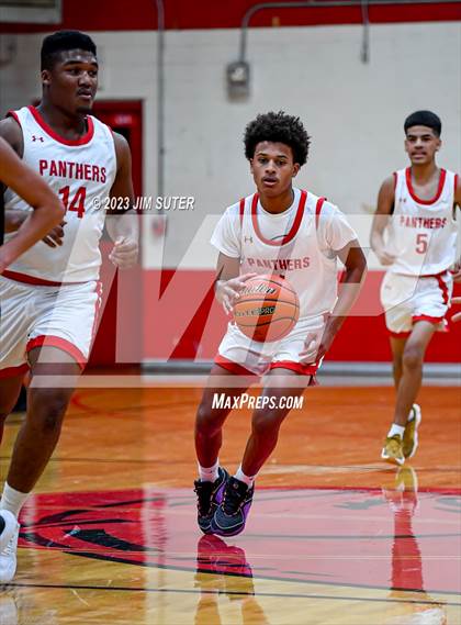 Thumbnail 2 in Burton vs Brazos photogallery.