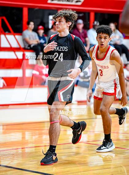 Thumbnail 1 in Burton vs Brazos photogallery.