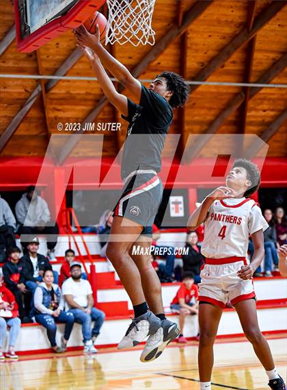 Thumbnail 3 in Burton vs Brazos photogallery.