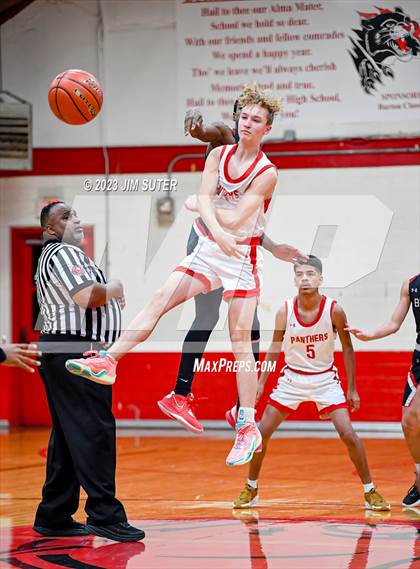 Thumbnail 2 in Burton vs Brazos photogallery.