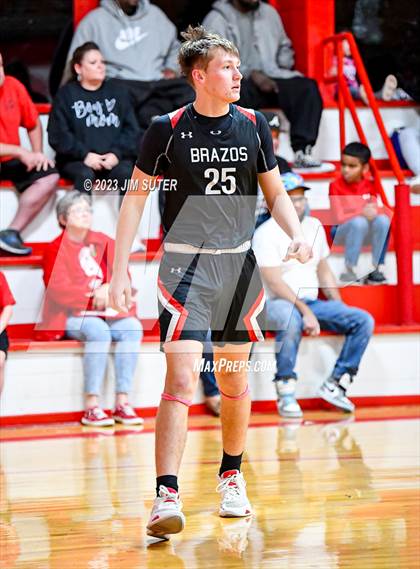 Thumbnail 1 in Burton vs Brazos photogallery.