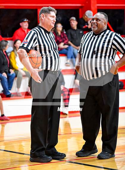 Thumbnail 2 in Burton vs Brazos photogallery.