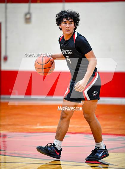 Thumbnail 3 in Burton vs Brazos photogallery.