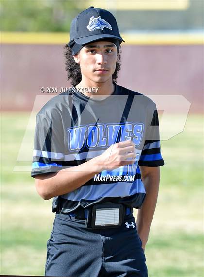 Thumbnail 2 in JV: Basic @ Faith Lutheran photogallery.