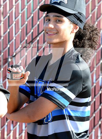 Thumbnail 1 in JV: Basic @ Faith Lutheran photogallery.