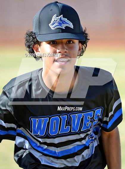 Thumbnail 1 in JV: Basic @ Faith Lutheran photogallery.