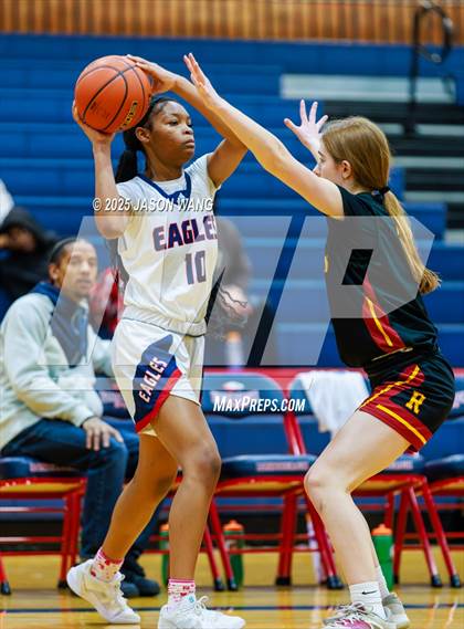 Thumbnail 3 in Jefferson @ Lindbergh photogallery.