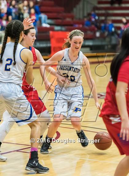 Thumbnail 2 in St. Ignatius vs. Presentation (CIF CCS D2 Final) photogallery.