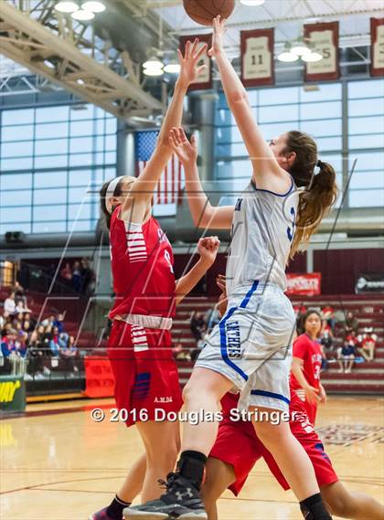 Thumbnail 2 in St. Ignatius vs. Presentation (CIF CCS D2 Final) photogallery.