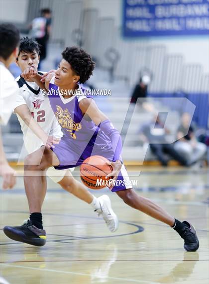 Thumbnail 2 in Lynwood vs  Van Nuys (Spot Up Christmas Classic) photogallery.