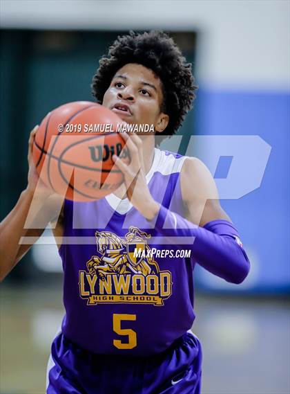 Thumbnail 1 in Lynwood vs  Van Nuys (Spot Up Christmas Classic) photogallery.
