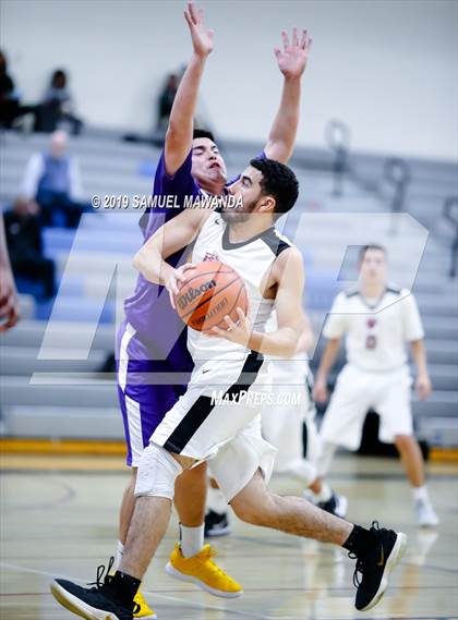 Thumbnail 2 in Lynwood vs  Van Nuys (Spot Up Christmas Classic) photogallery.