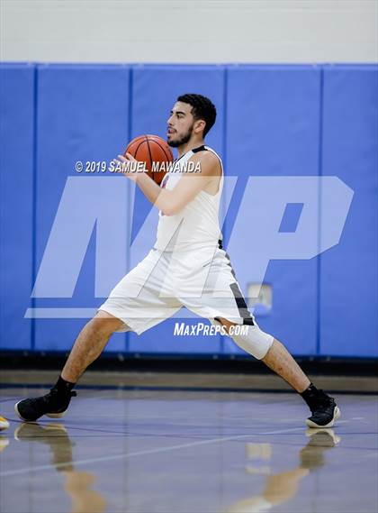 Thumbnail 2 in Lynwood vs  Van Nuys (Spot Up Christmas Classic) photogallery.