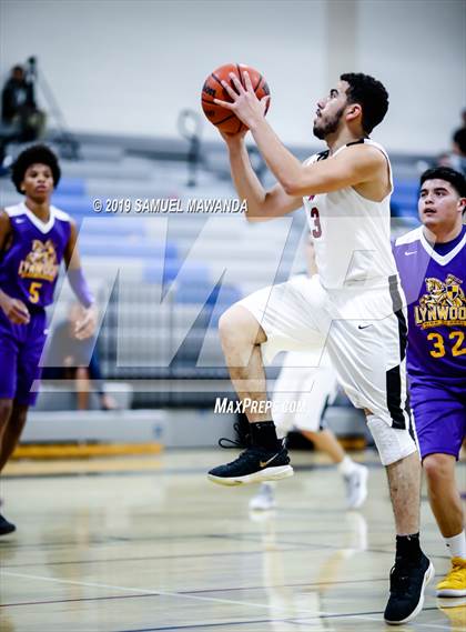 Thumbnail 1 in Lynwood vs  Van Nuys (Spot Up Christmas Classic) photogallery.