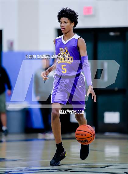 Thumbnail 3 in Lynwood vs  Van Nuys (Spot Up Christmas Classic) photogallery.