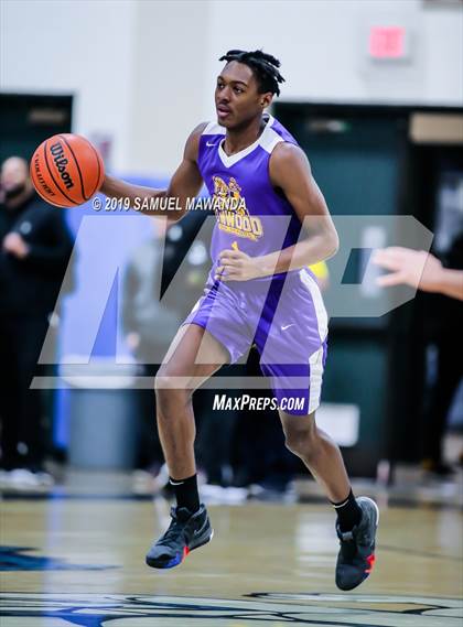 Thumbnail 1 in Lynwood vs  Van Nuys (Spot Up Christmas Classic) photogallery.
