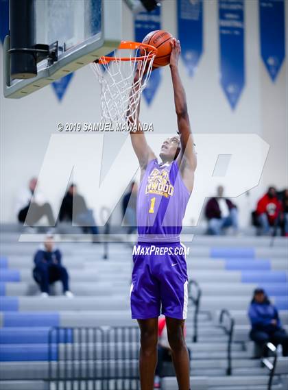 Thumbnail 1 in Lynwood vs  Van Nuys (Spot Up Christmas Classic) photogallery.