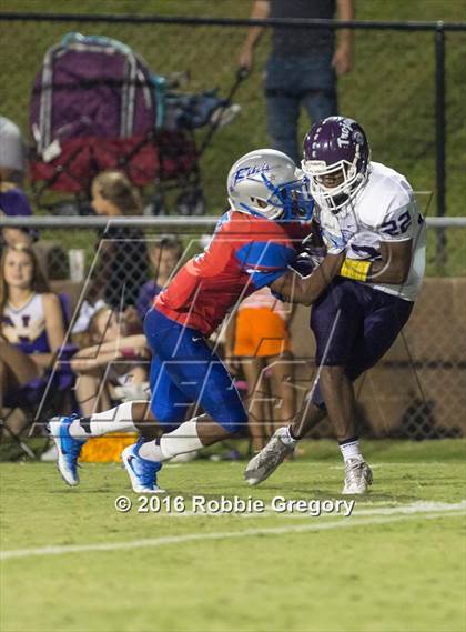 Thumbnail 1 in Northwestern @ Byrnes photogallery.