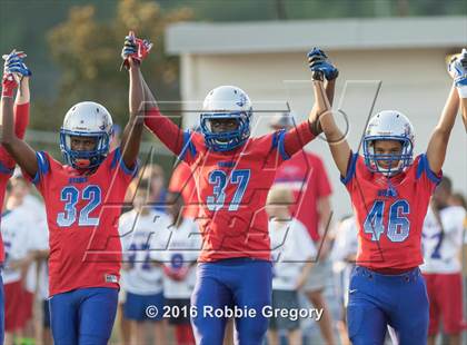 Thumbnail 1 in Northwestern @ Byrnes photogallery.