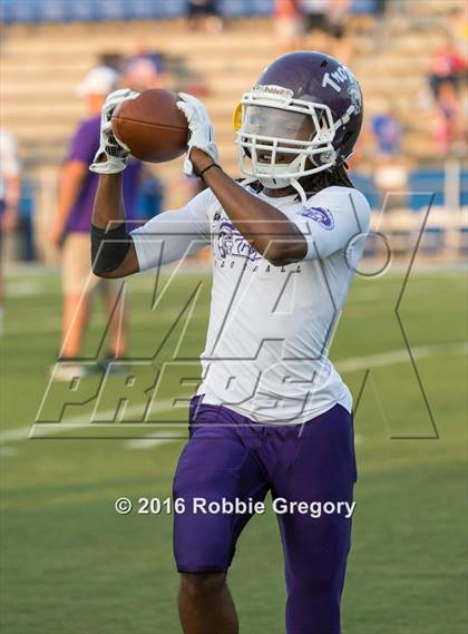 Thumbnail 2 in Northwestern @ Byrnes photogallery.