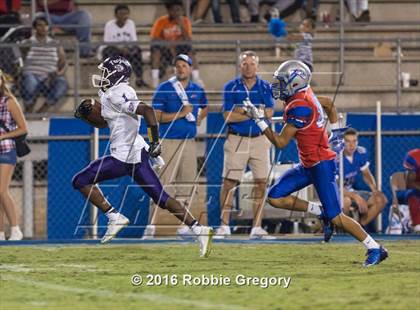 Thumbnail 1 in Northwestern @ Byrnes photogallery.