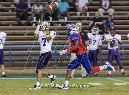 Thumbnail 3 in Northwestern @ Byrnes photogallery.