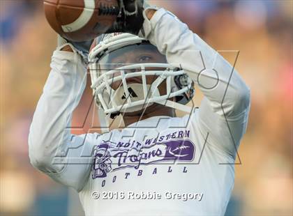 Thumbnail 3 in Northwestern @ Byrnes photogallery.