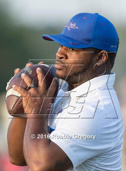 Thumbnail 2 in Northwestern @ Byrnes photogallery.