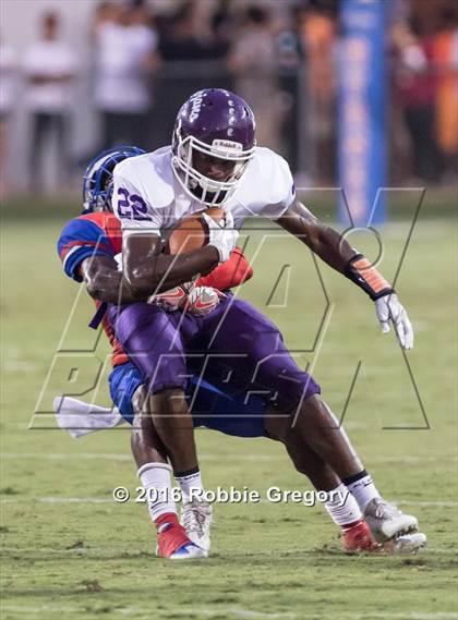 Thumbnail 1 in Northwestern @ Byrnes photogallery.