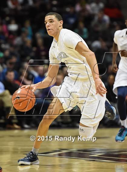 Thumbnail 1 in Chino Hills vs Oak Hill Academy  (Bass Pro Tournament of Champions) photogallery.
