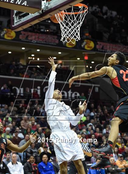 Thumbnail 2 in Chino Hills vs Oak Hill Academy  (Bass Pro Tournament of Champions) photogallery.