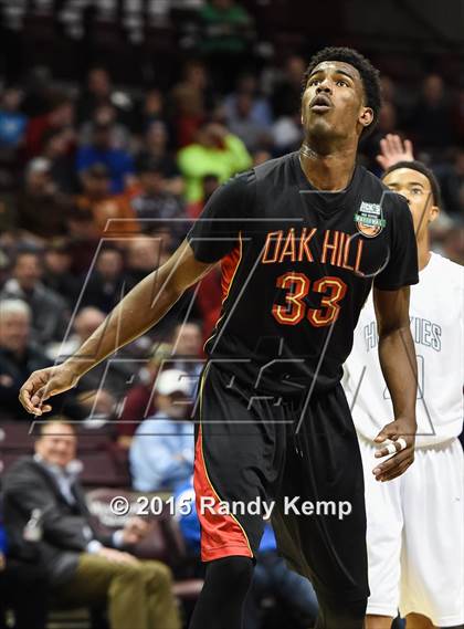 Thumbnail 2 in Chino Hills vs Oak Hill Academy  (Bass Pro Tournament of Champions) photogallery.
