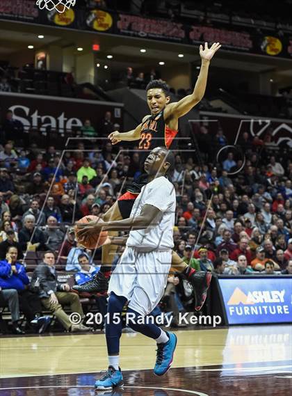 Thumbnail 2 in Chino Hills vs Oak Hill Academy  (Bass Pro Tournament of Champions) photogallery.