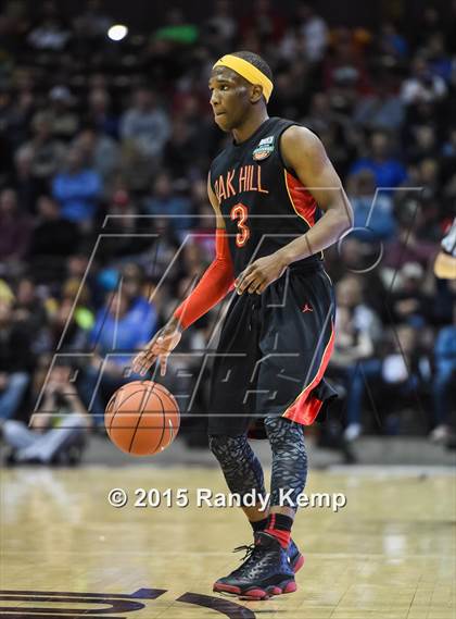 Thumbnail 3 in Chino Hills vs Oak Hill Academy  (Bass Pro Tournament of Champions) photogallery.