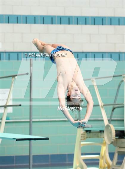 Thumbnail 3 in NCHSAA 4A State Diving Championships photogallery.