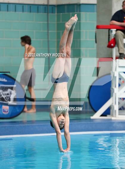 Thumbnail 2 in NCHSAA 4A State Diving Championships photogallery.