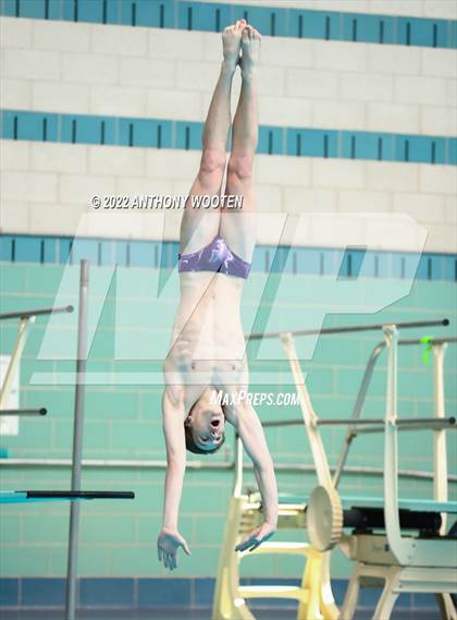Thumbnail 1 in NCHSAA 4A State Diving Championships photogallery.