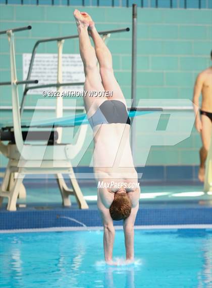 Thumbnail 1 in NCHSAA 4A State Diving Championships photogallery.