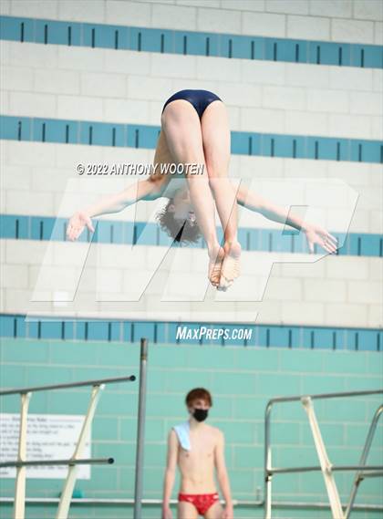 Thumbnail 2 in NCHSAA 4A State Diving Championships photogallery.