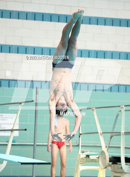 Thumbnail 1 in NCHSAA 4A State Diving Championships photogallery.