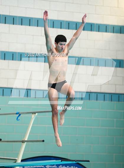 Thumbnail 3 in NCHSAA 4A State Diving Championships photogallery.
