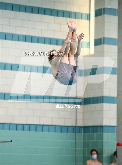 Thumbnail 1 in NCHSAA 4A State Diving Championships photogallery.