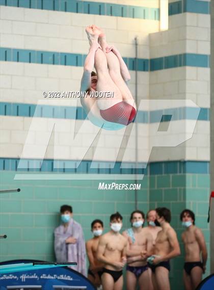 Thumbnail 2 in NCHSAA 4A State Diving Championships photogallery.